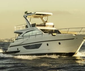 Sedna 65 Sundeck